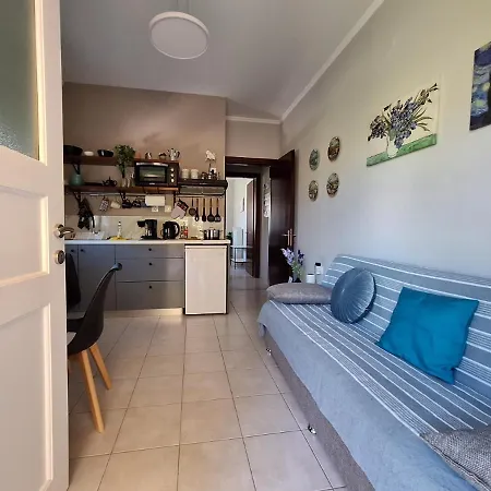 The Garden House Corfu Apartment